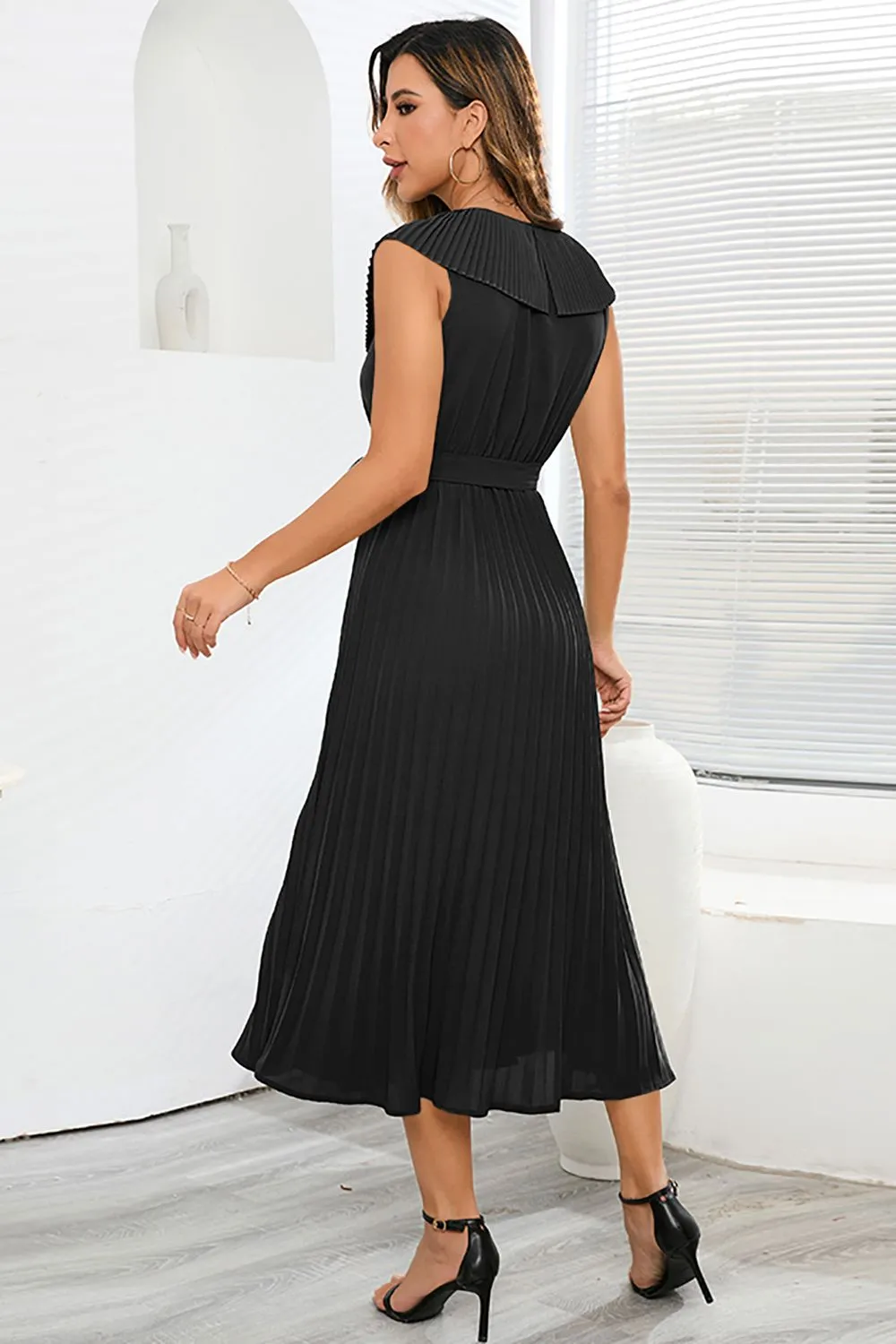 A-Line Sleeveless Black Casual Dress
