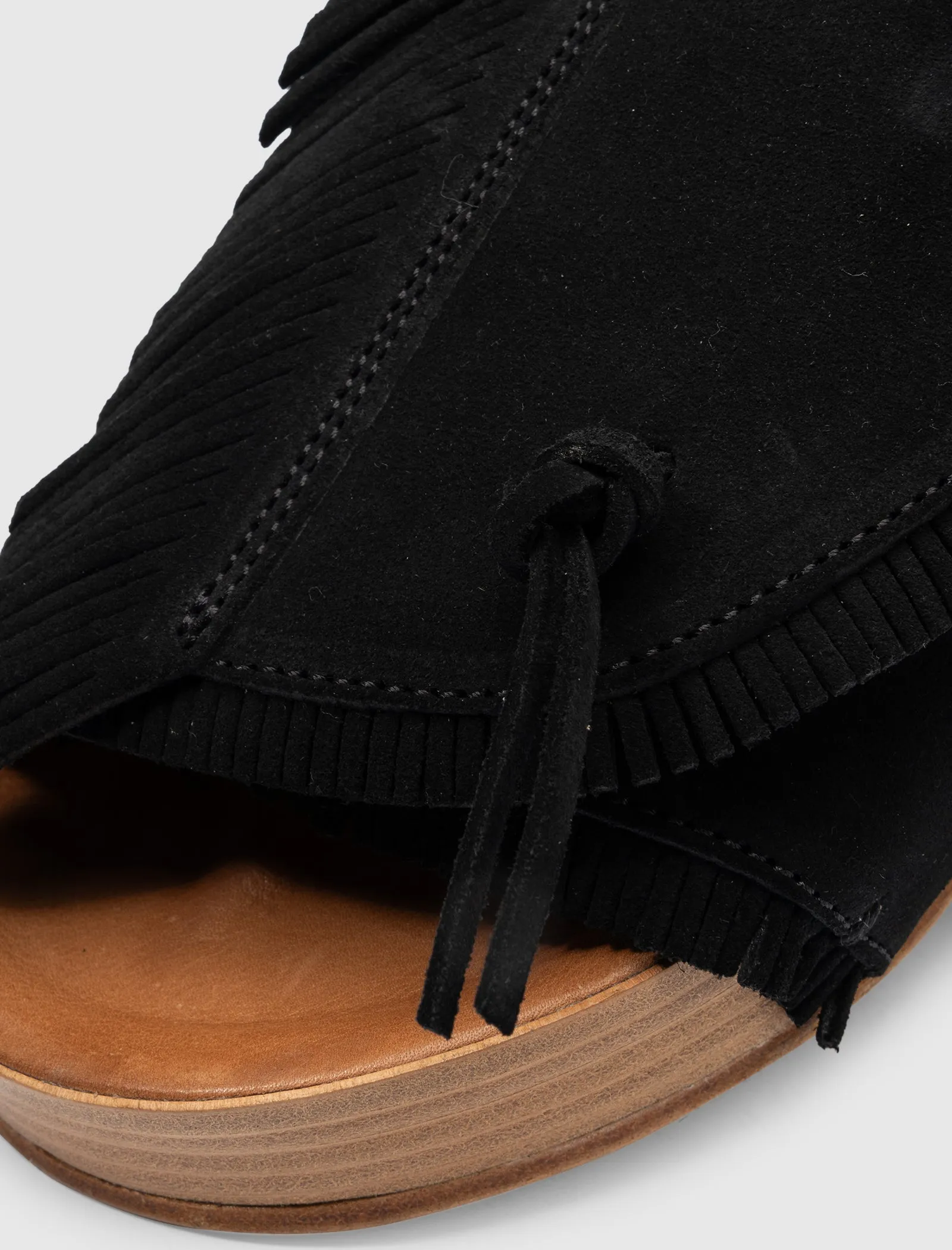 CHRISTO-SHAMAN FOLK BLACK