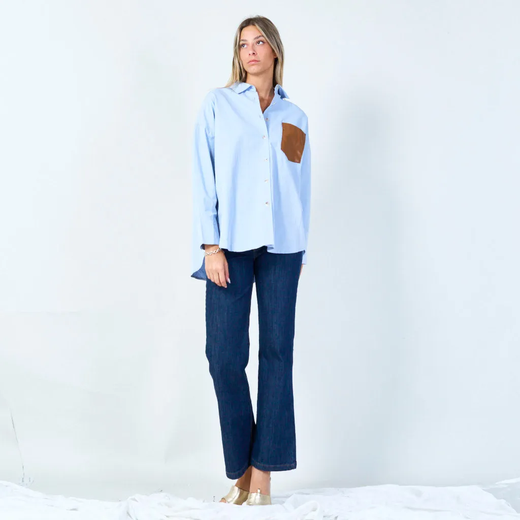 Contemporary button-up shirt with contrast pocket wholesale
