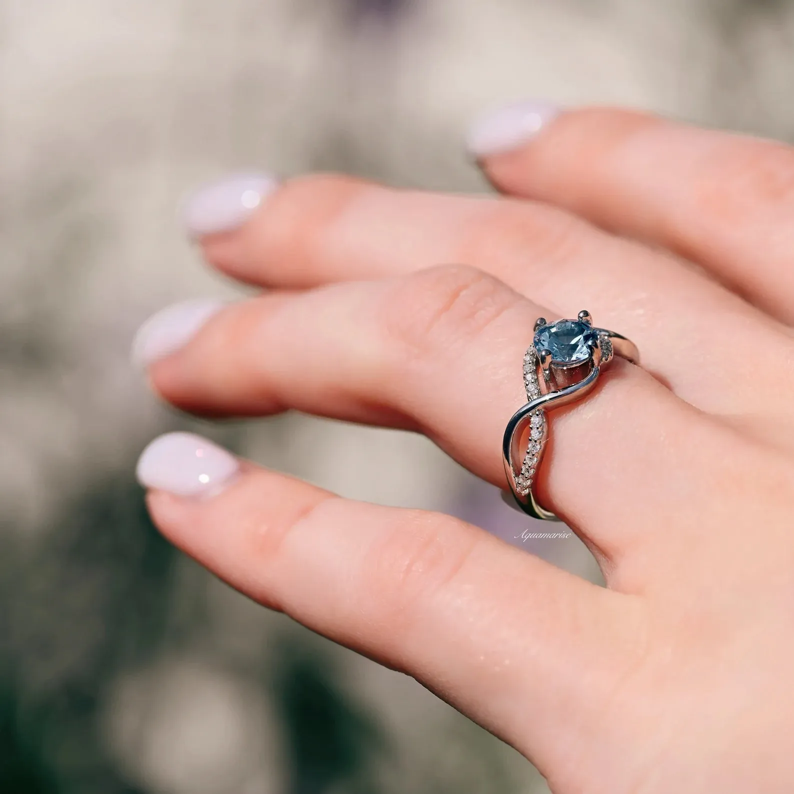 Entwined Aquamarine Ring- Sterling Silver