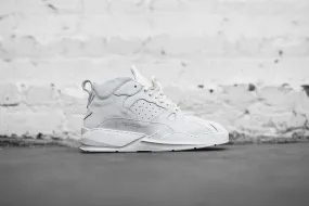 Filling Pieces Lay Up Icey 2 Flow - White
