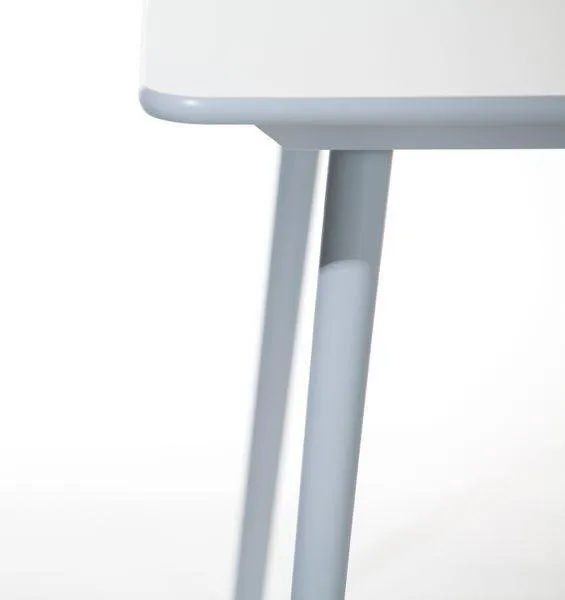Ironica Dining Table by Ton