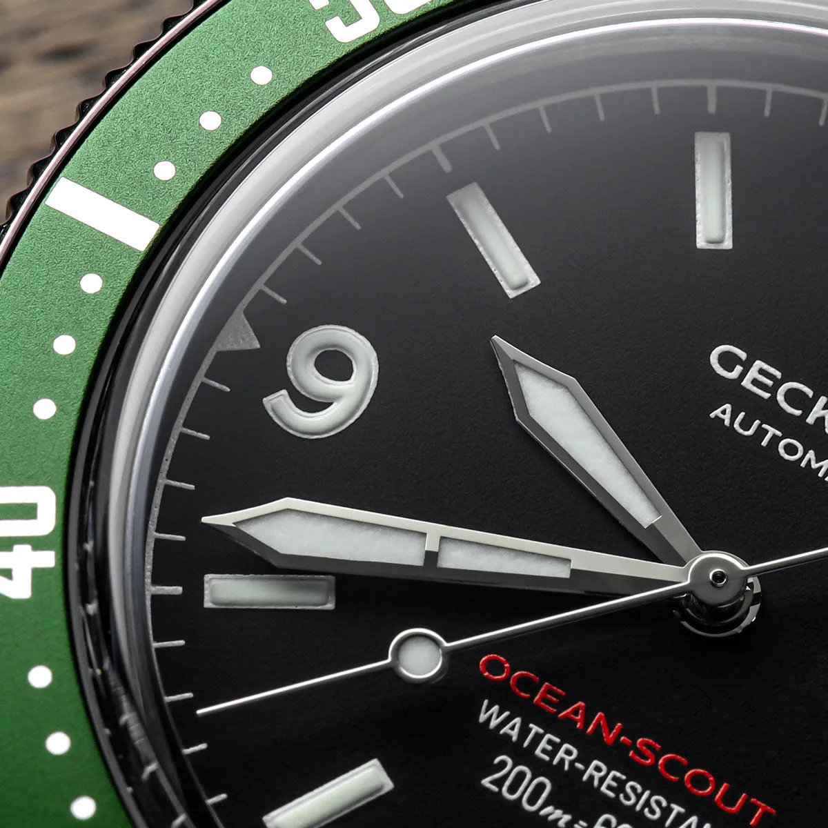 Ocean-Scout Dive Watch - Emerald Green
