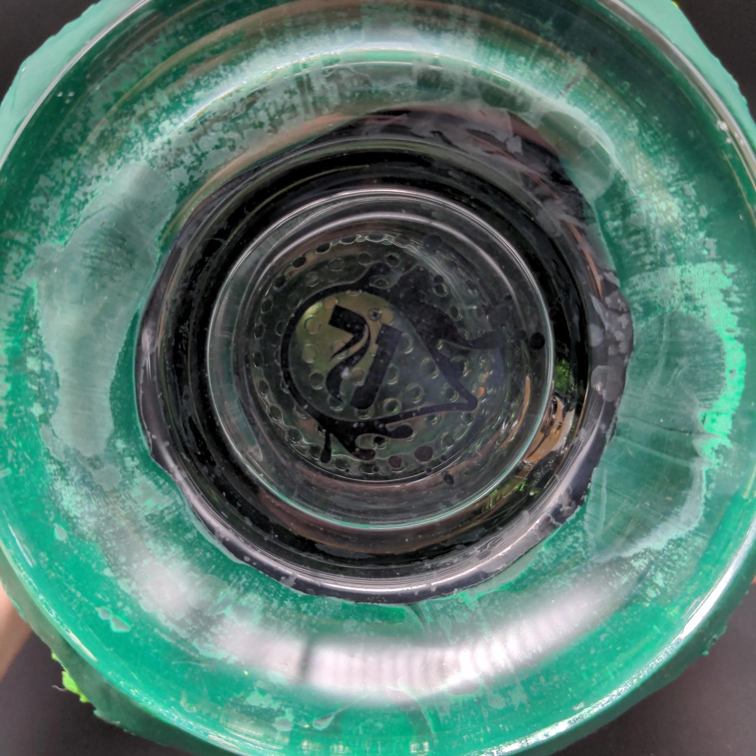Pulsar Rainbow Puking Skull Water Pipe | 9.5 | 14mm