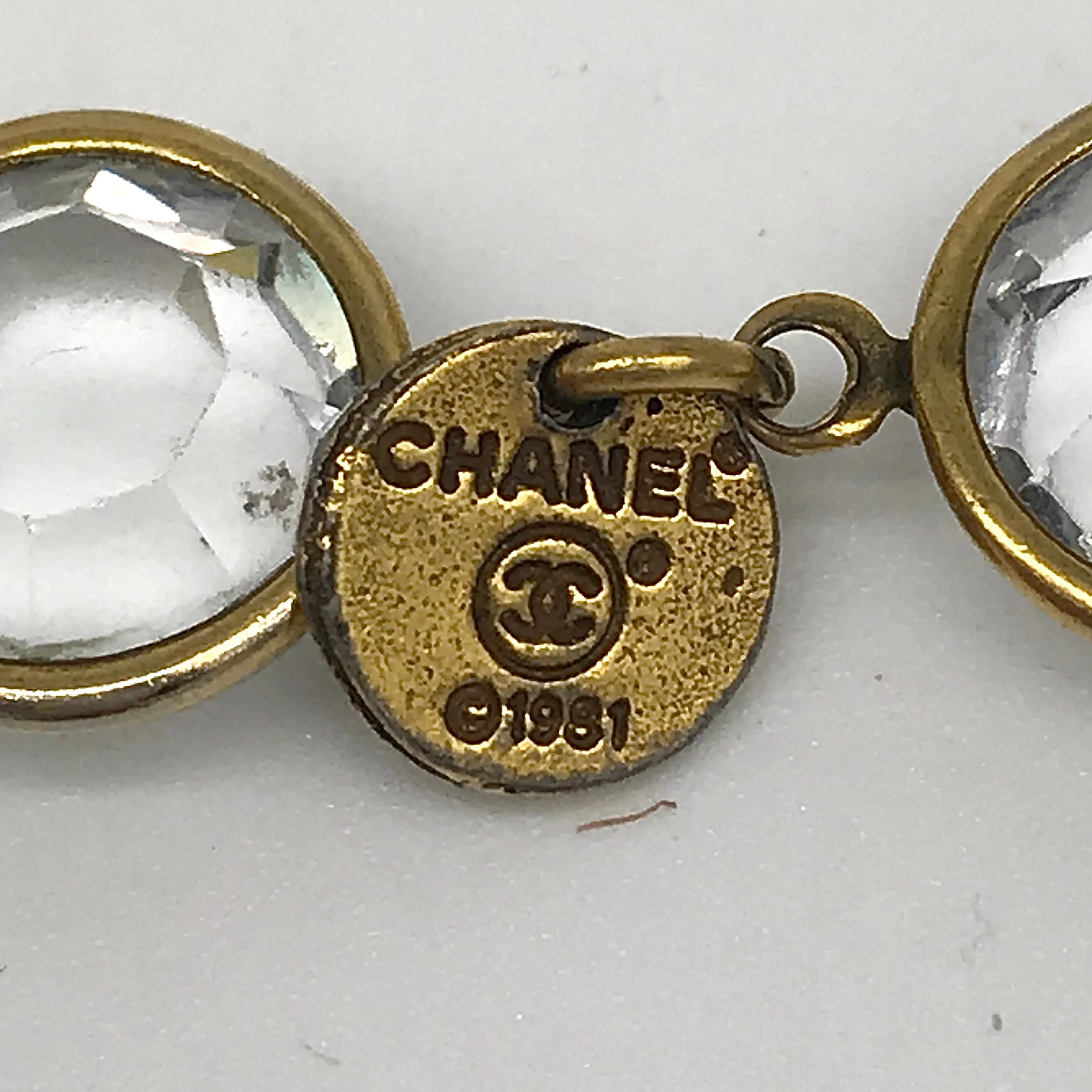 Vintage Chanel Necklace (COLLECTIBLE)